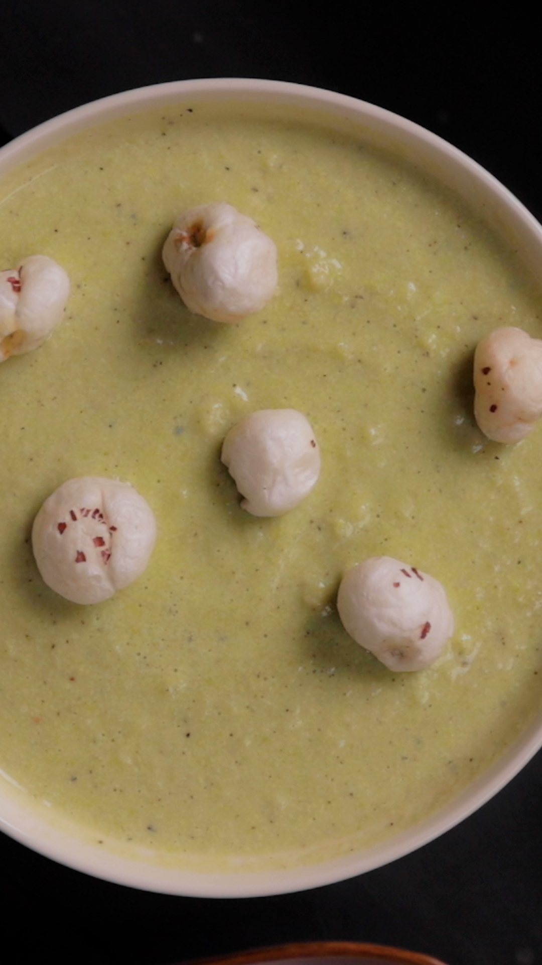 Creamy Makhana and Peas Soup